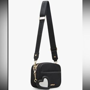 NWT MADDEN GIRL BLACK CHARLOTTE CAMERA STYLE CROSSBODY/SHOULDER BAG